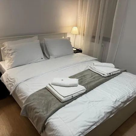 Апартаменти No3 Cozy Corner Бухарест